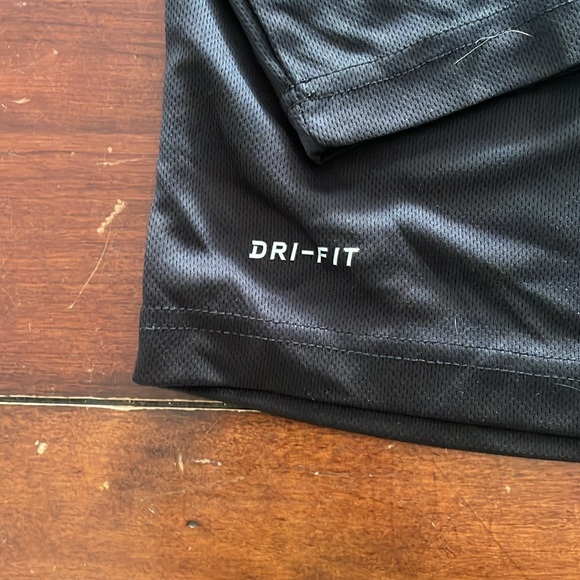 Nike Kobe Mamba dri-fit long sleeve - READ - Picture 2 of 5